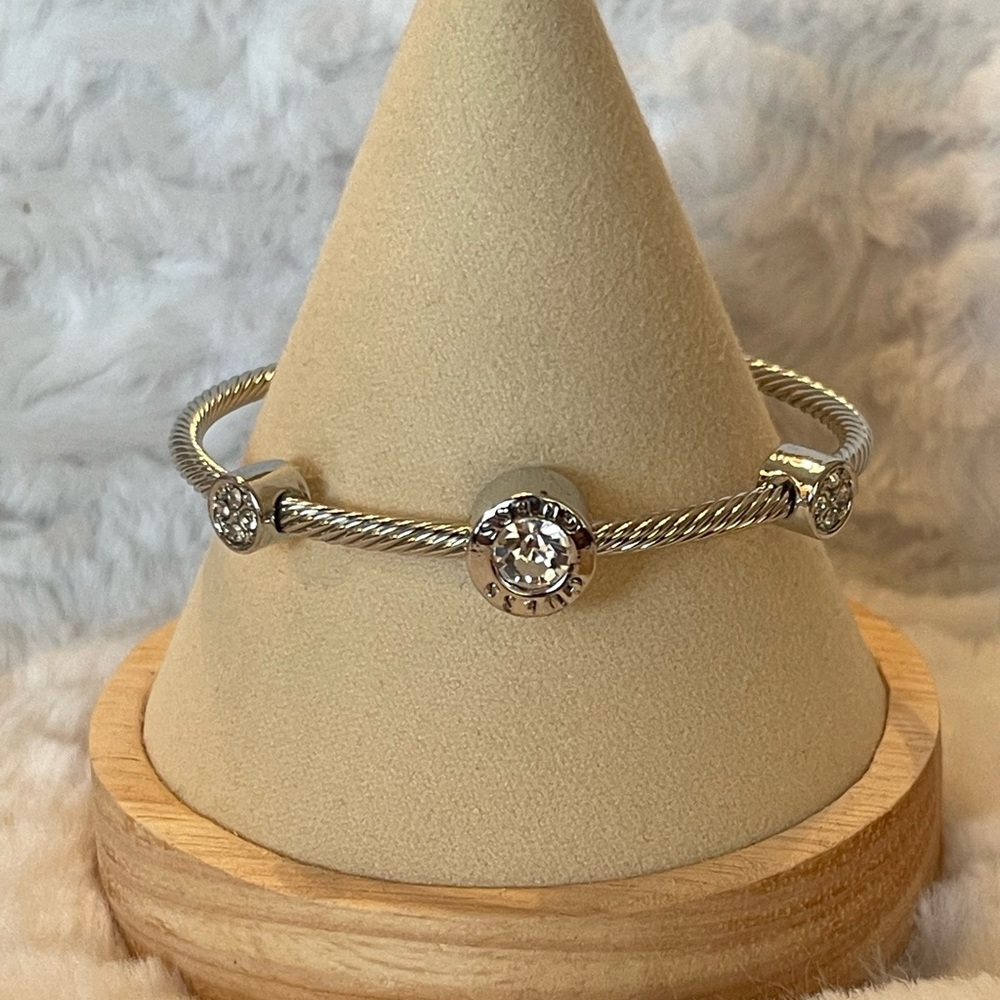 GUESS Silver Tone Crystal Station Cable Bracelet Adjustable Bangle